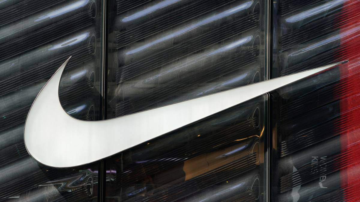 El logo de Nike, en una tienda de Nueva York.