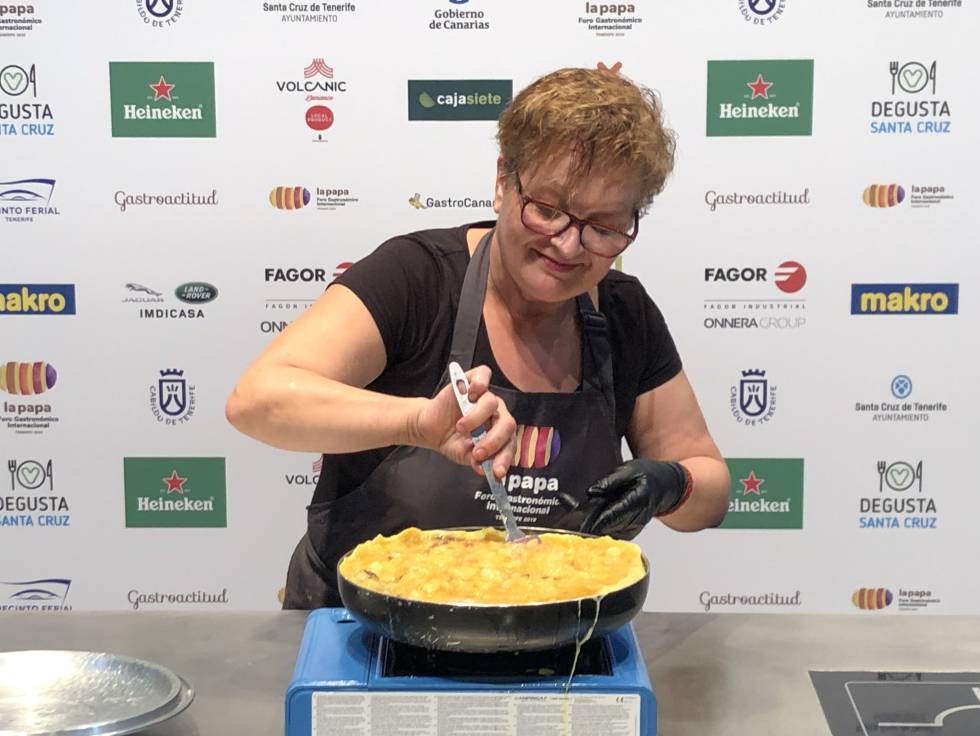 ANA DEL CARMEN PACHECHO CAPEL