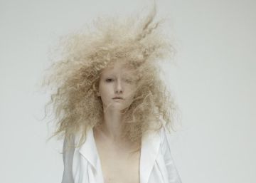 Volumen y rizos salvajes, las tendencias para el cabello de esta temporada