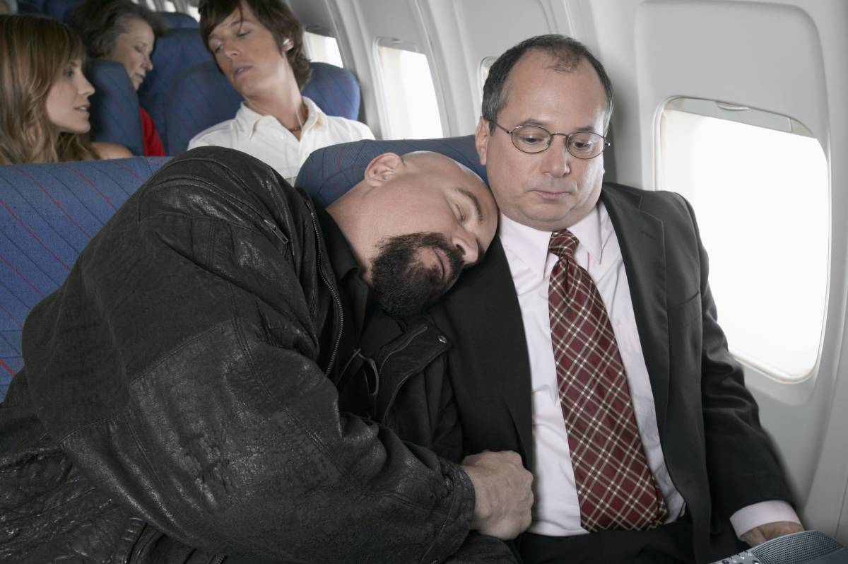 Doce pasajeros que no te gustaría encontrar en el avión