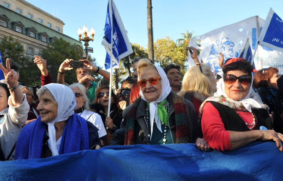 The Grandmothers of Plaza de Mayo on their 40th anniversary.