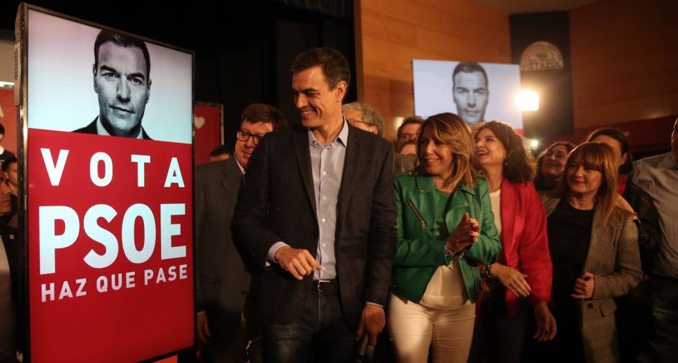 Elecciones Generales 28A: las imágenes de la pegada de carteles
