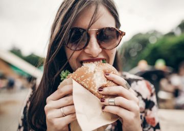 ¿Alimenta igual una hamburguesa vegetal que una de carne?