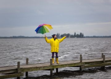 Escapa de la lluvia: accesorios imprescindibles para el mal tiempo