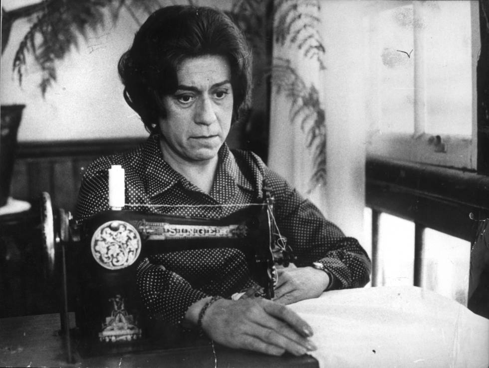 Un inmenso José Luis López Vázquez como Adela Castro. 'Mi querida señorita' fue pionera en España en tratar la realidad transgénero.