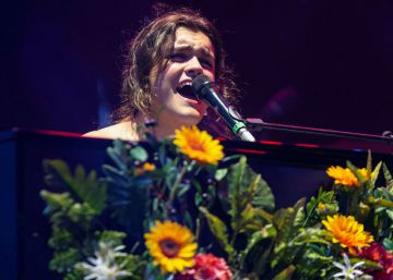 Amaia estrena sus nuevas canciones en el Warm Up Festival de Murcia