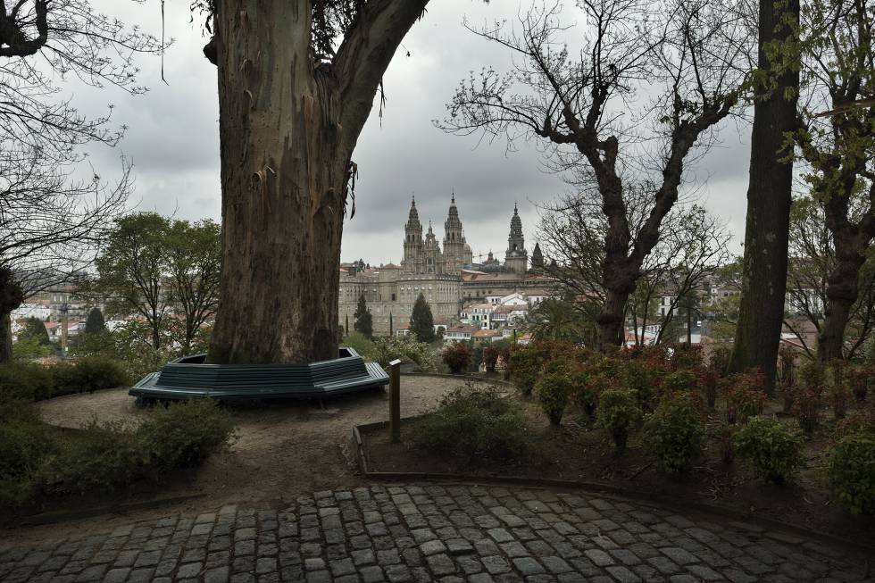 En el parque de la Alameda, Freitas recuerda haber jugado, merendado y montado en bicicleta de pequeña.