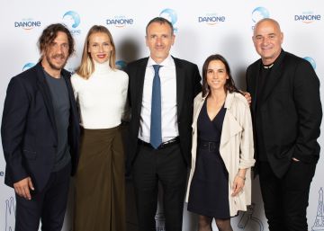 Carles Puyol, Vanesa Lorenzo, Emmanuel Faber, Q. Castellet y Andre Agassi se suman a la celebración del centenario.
