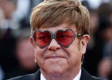Elton John, drogas, homosexualidad y broncas de familia