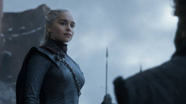 Emilia Clarke, en una imagen del último capítulo.