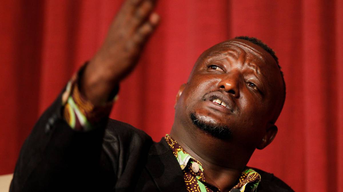 Sin tambores para despedir a Binyavanga