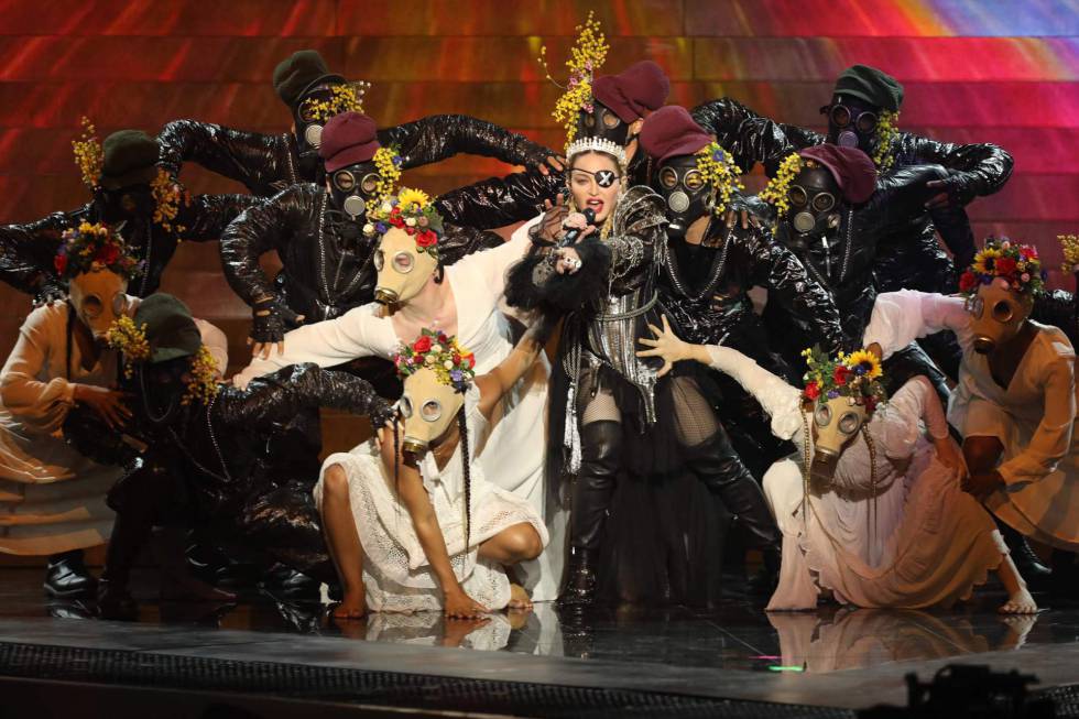 Un momento de la actuación de Madonna.