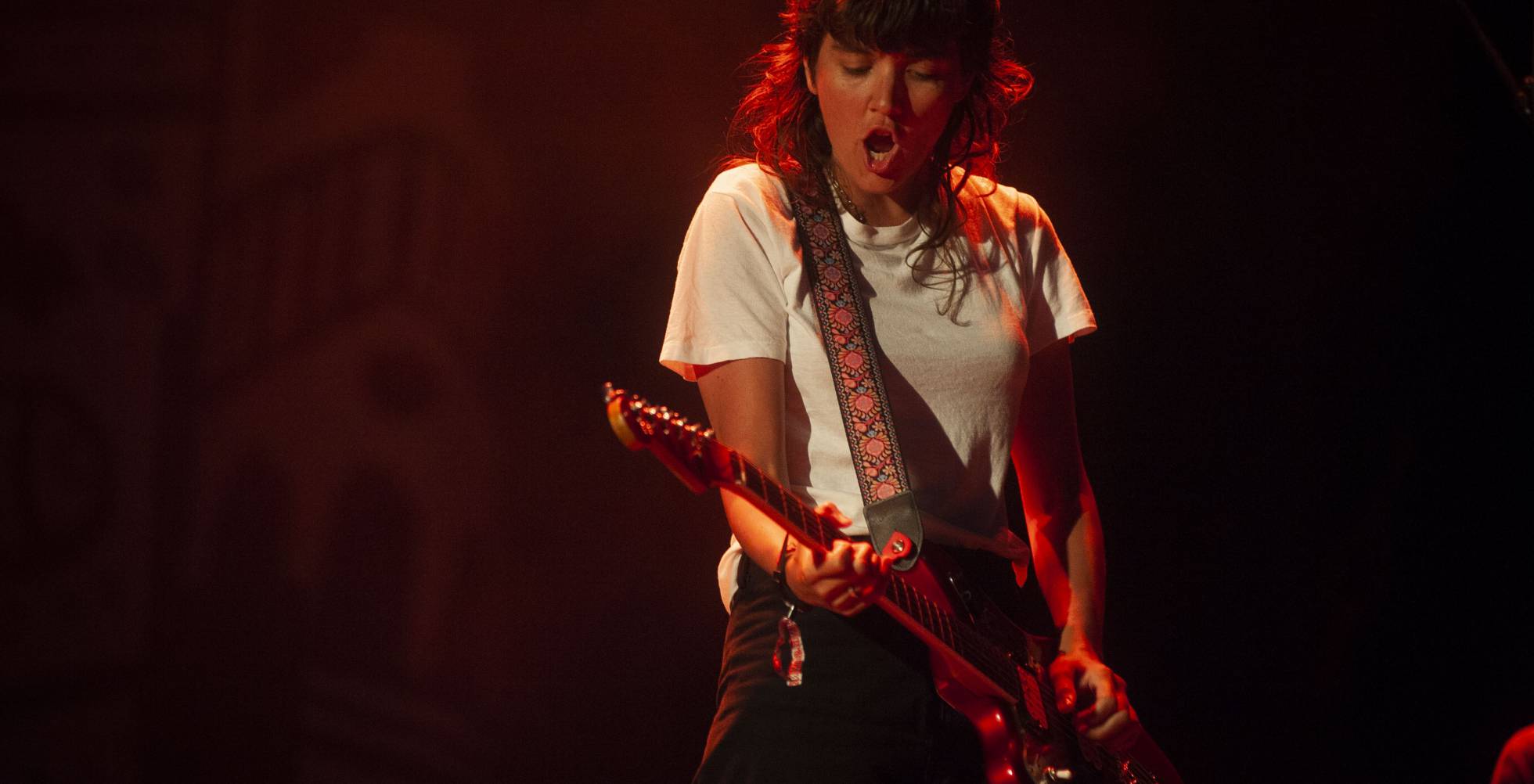 Courtney Barnett sobre l'escenari del Primavera Sound, el 30 de maig.