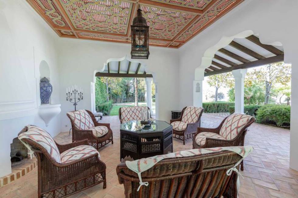 michael douglas mansion mallorca