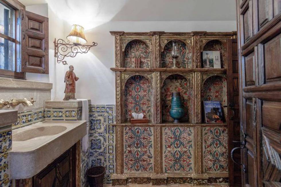 michael douglas mansion mallorca