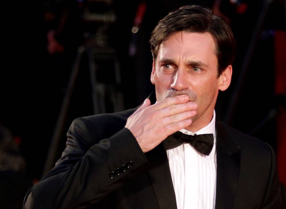 El apuesto Jon Hamm, protagonista de 'Mad men', se dedicaba a decorar rodajes de películas porno.