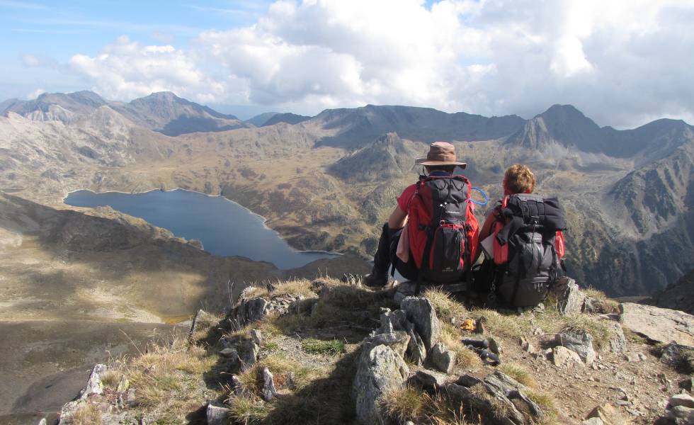 Cruzar un país a pie: cuatro rutas para senderistas de largo recorrido