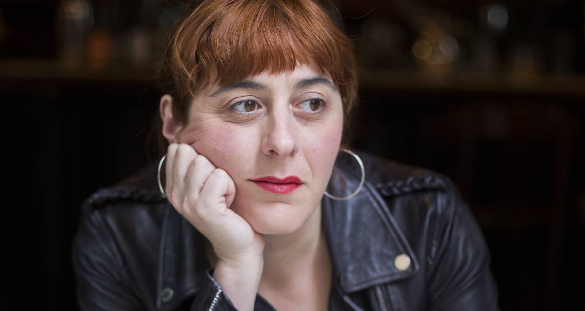 Lucía Lijtmaer, escritora y periodista, entrevistada en el Café Ruiz de Madrid.
