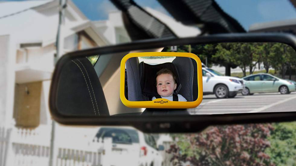 12 accesorios para viajar en coche con niños durante las vacaciones de verano