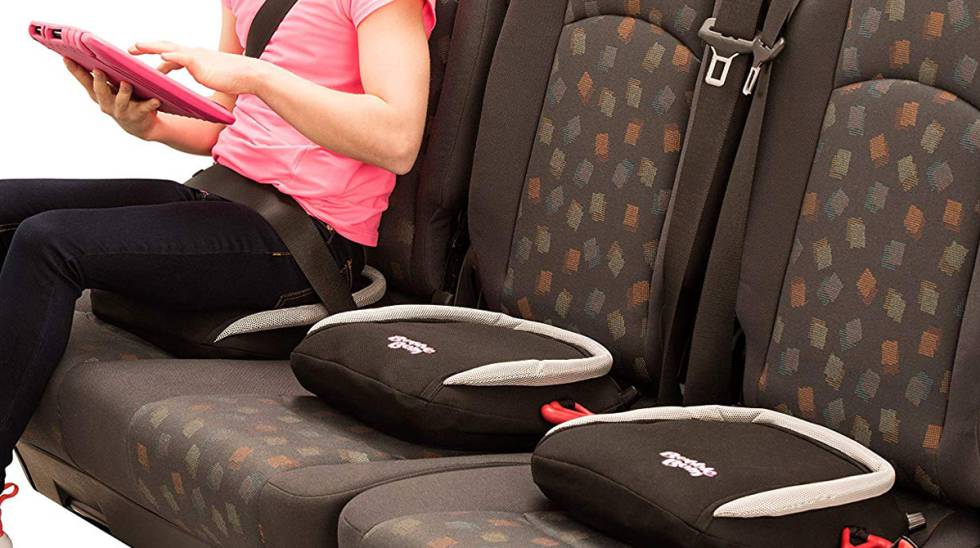 12 accesorios para viajar en coche con niños durante las vacaciones de verano