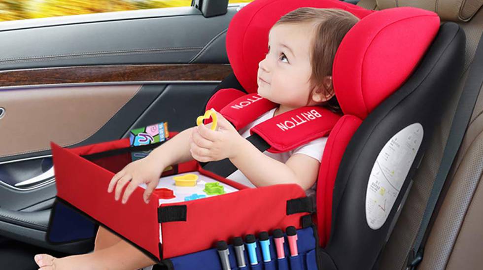 12 accesorios para viajar en coche con niños durante las vacaciones de verano