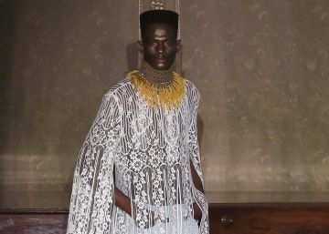 Palomo celebra en París el fin del “letargo” de la moda masculina