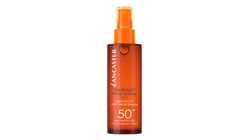 Antes, durante y después del sol: 15 productos para potenciar el bronceado