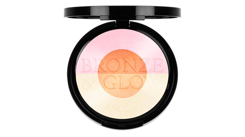 Antes, durante y después del sol: 15 productos para potenciar el bronceado