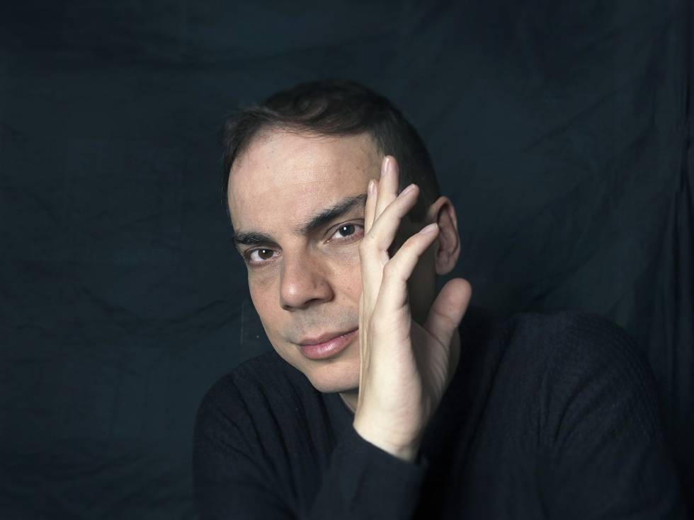 Alberto Conejero: “El de dramaturgo es un oficio de mucha intemperie e invisibilidad.”