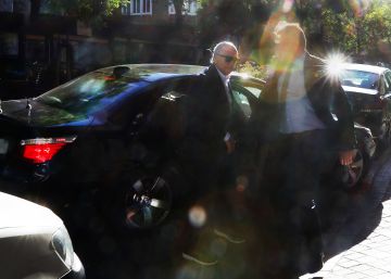 El expresidente del BBVA cuenta con 16 escoltas a cargo del banco