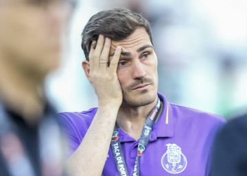 Iker Casillas vuelve al trabajo a la espera de decidir su futuro