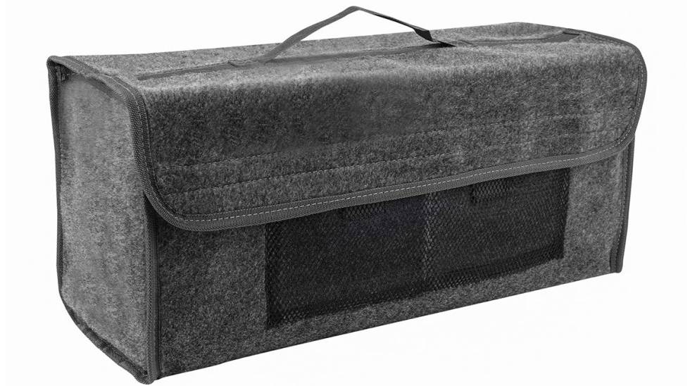 Fundas, alfombras y rejillas: 15 accesorios para ordenar tu maletero y viajar seguro