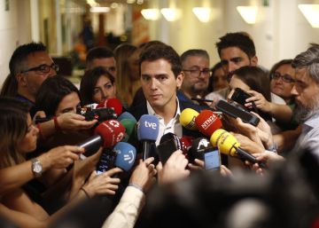 PSOE+UP… ¿y abstención de C’s?