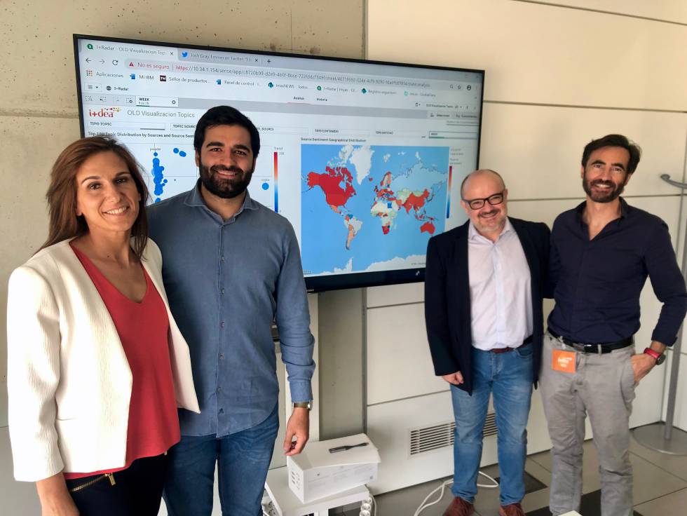Carolina Martín, Gabriel López, Juan Carlos Martínez y Ángel Castán Capel