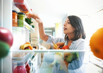 Así se ordena la nevera para que la comida esté fresca más tiempo