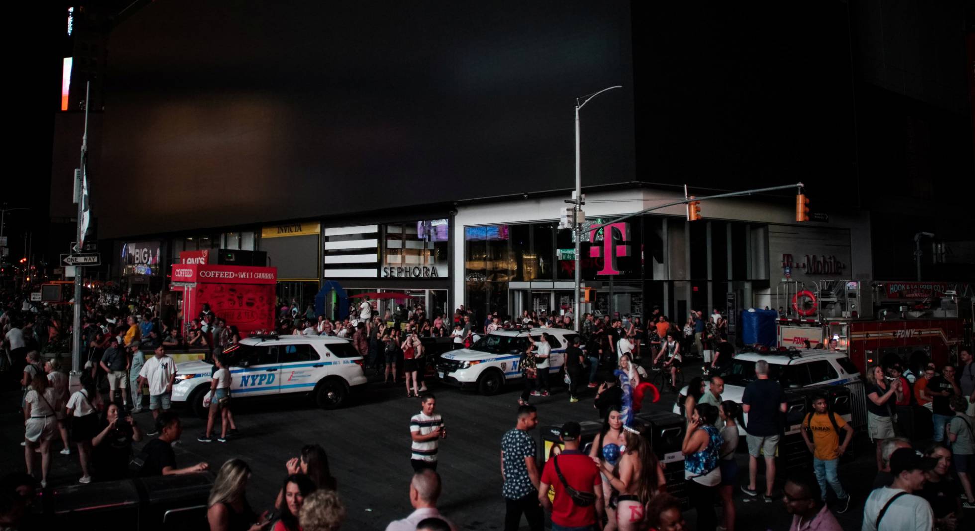 El corazón del turismo en Nueva York, a oscuras