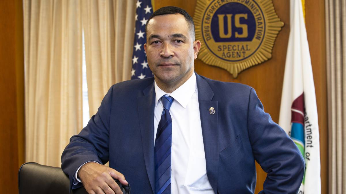 Ray Donovan, después de la entrevista.