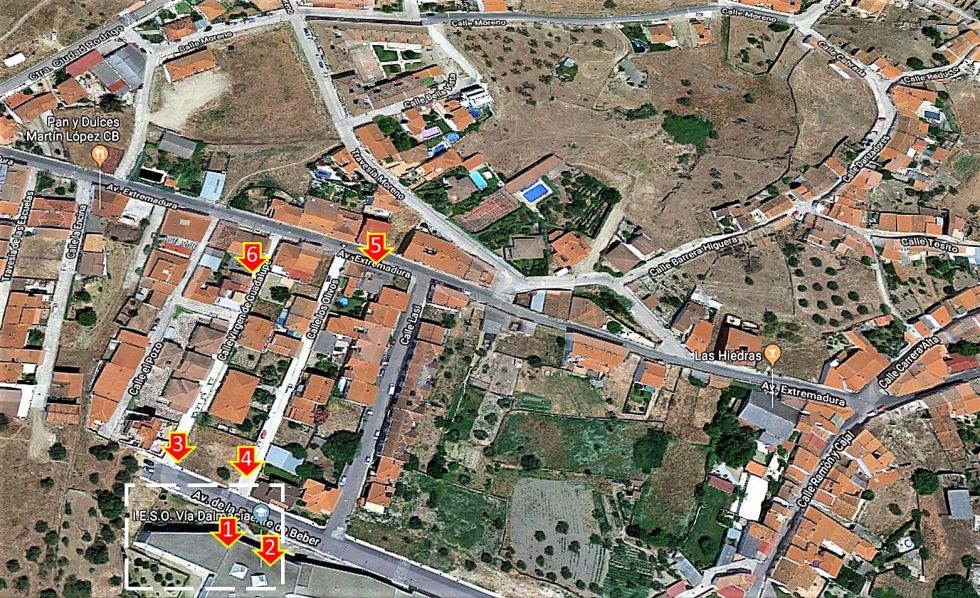 Puntos de observación y realización de cálculos de áreas y perímetros. Alrededores del IESO ‘Vía Dalmacia’.