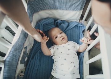 “La tecnología es una fiel aliada de la hiperpaternidad”
