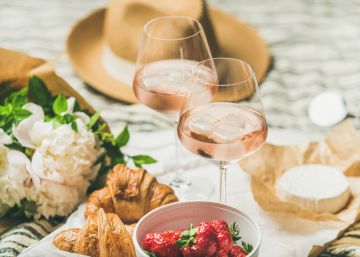 ¿Es un pecado gastronómico echar hielo a un vino caro?