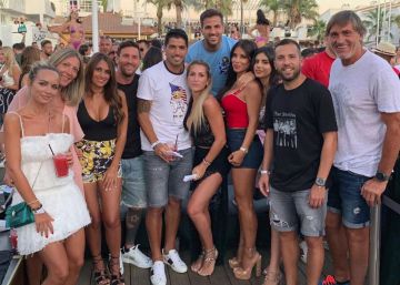 Leo Messi, Luis Suárez, Jordi Alba y Cesc Fábregas, de fiesta en Ibiza