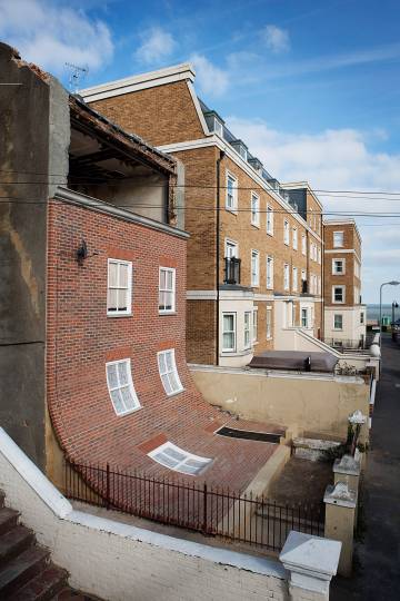 alex chinneck