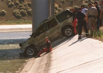 El impactante misterio del “escritor sin manos” que sigue sin resolverse más de 20 años después
