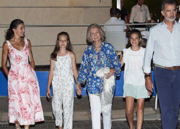 La reina Letizia, en campaña para exhibir su relación con doña Sofía