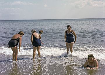 Las carnes al sol, retrato de la España playera de los setenta