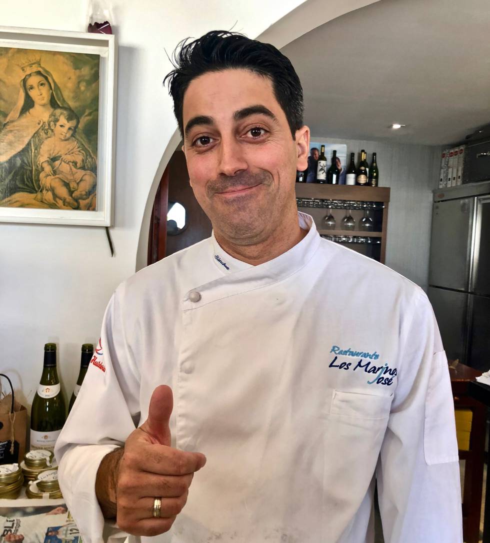 Pablo, cocinero de Los Marinos José Capel