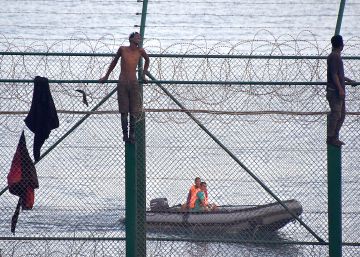 El salto a la valla de Ceuta, en imágenes