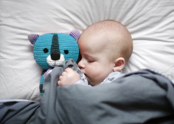 ¿Tu hijo tiene un objeto de apego? Es mejor que no se lo quites