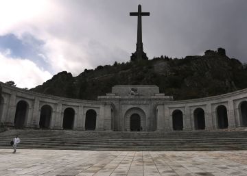 Anatomía de la exhumación de Franco: todo lo que hay que saber del traslado del dictador Anatomía de la exhumación de Franco: todo lo que hay que saber del traslado del dictador