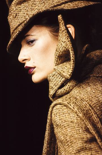 Modelo de Alber Elbaz para Guy Laroche de 1997.